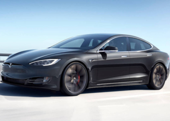 Tesla’nın emektarı yenilendi: Model S